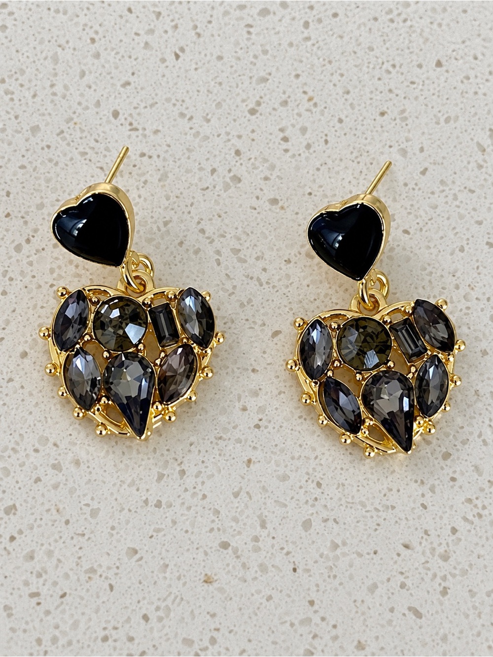 NWOT Heart Cluster Drop Earrings in Black Crystal